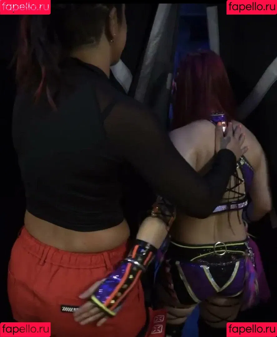 Bayley / Pamela Rose Martinez / bayley.r / https: / itsmebayley Onlyfans Photo Gallery 