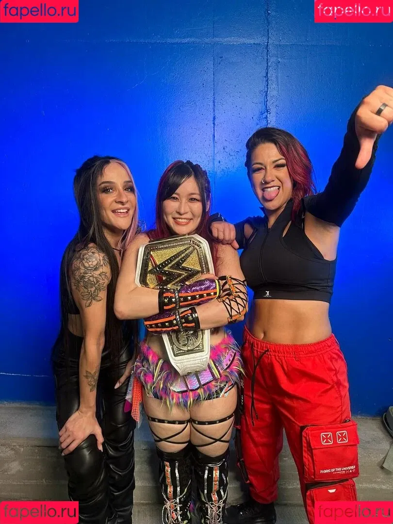 Bayley / Pamela Rose Martinez / bayley.r / https: / itsmebayley Onlyfans Photo Gallery 