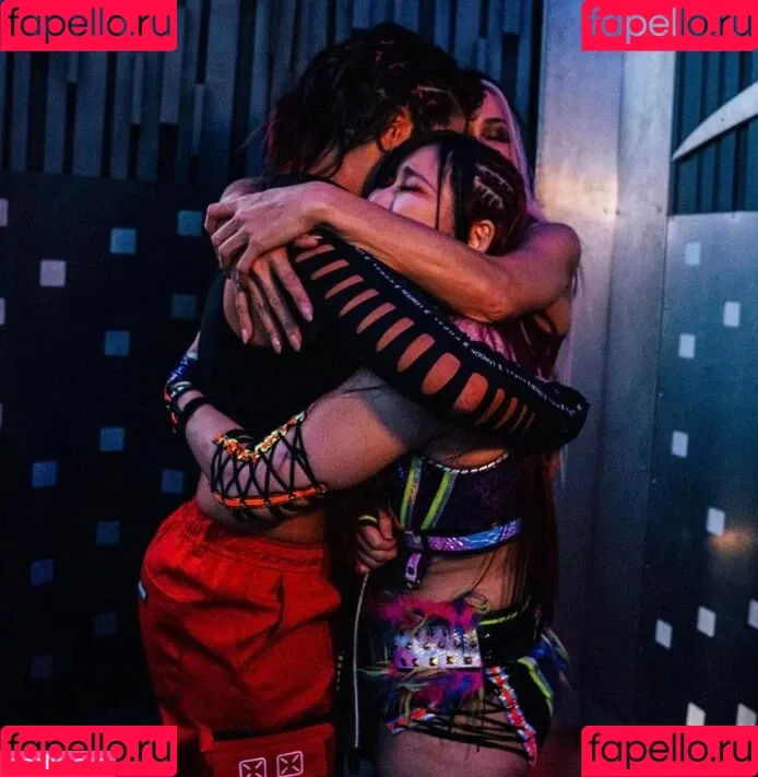 Bayley / Pamela Rose Martinez / bayley.r / https: / itsmebayley Onlyfans Photo Gallery 