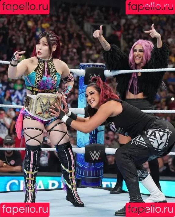 Bayley / Pamela Rose Martinez / bayley.r / https: / itsmebayley Onlyfans Photo Gallery 
