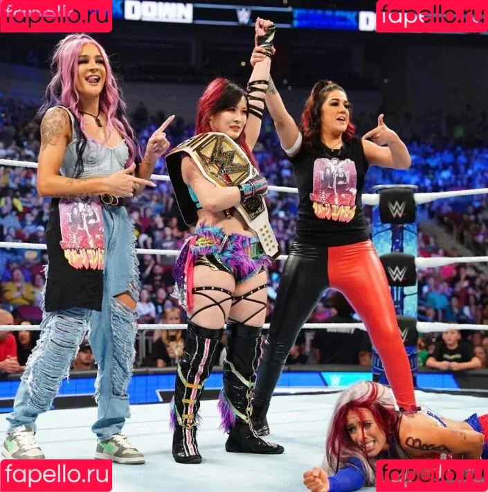 Bayley / Pamela Rose Martinez / bayley.r / https: / itsmebayley Onlyfans Photo Gallery 