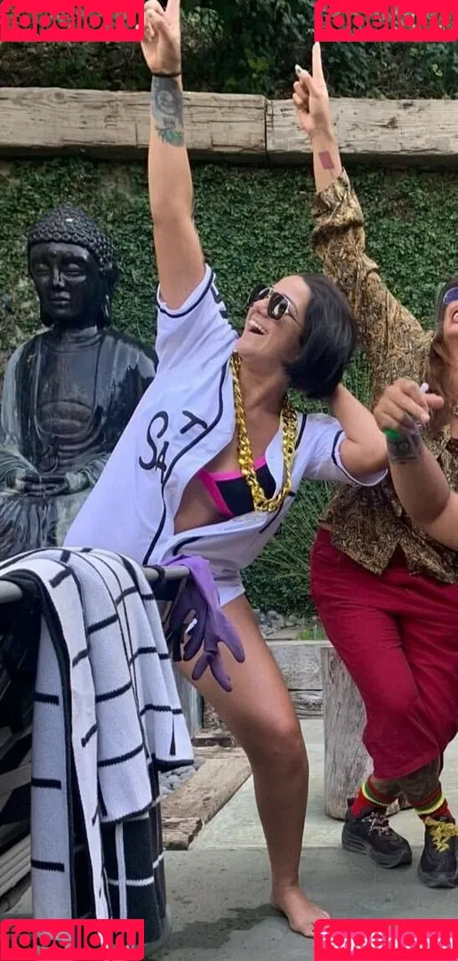 Bayley / Pamela Rose Martinez / bayley.r / https: / itsmebayley Onlyfans Photo Gallery 