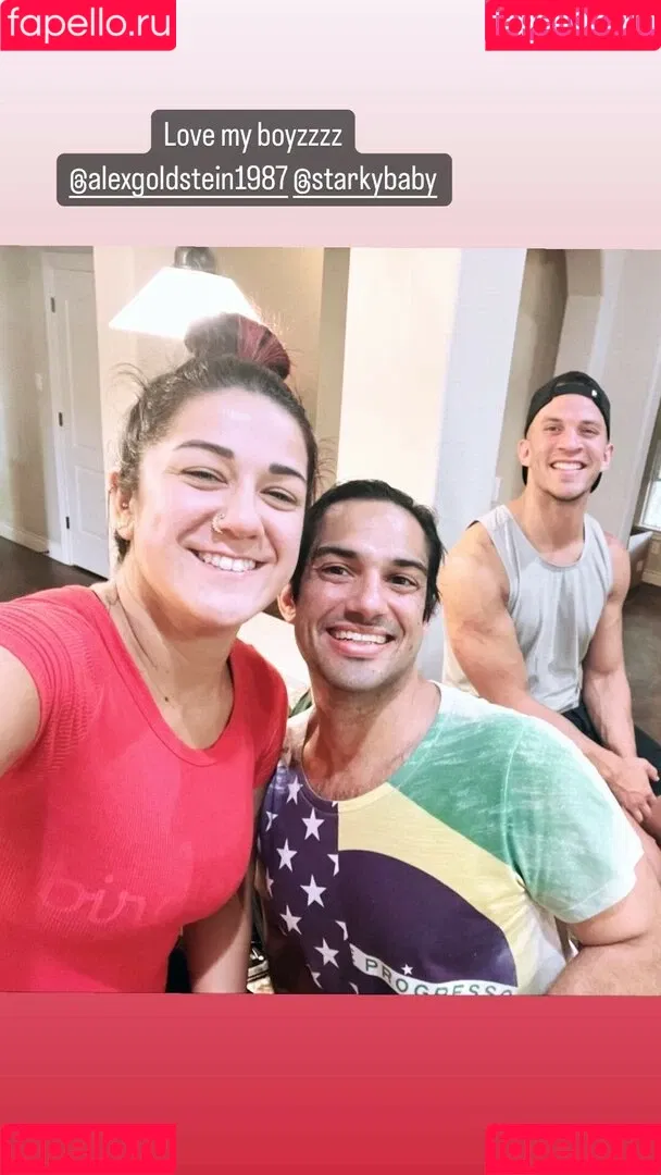 Bayley / Pamela Rose Martinez / bayley.r / https: / itsmebayley Onlyfans Photo Gallery 