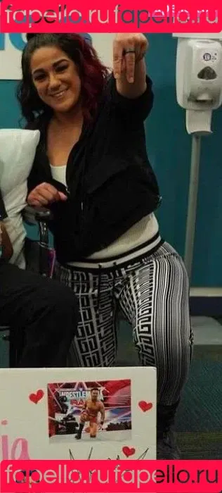 Bayley / Pamela Rose Martinez / bayley.r / https: / itsmebayley Onlyfans Photo Gallery 