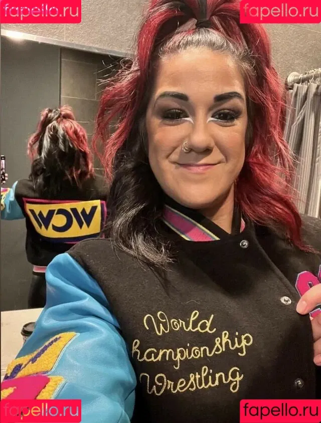 Bayley / Pamela Rose Martinez / bayley.r / https: / itsmebayley Onlyfans Photo Gallery 
