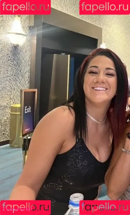 Bayley / Pamela Rose Martinez / bayley.r / https: / itsmebayley Onlyfans Photo Gallery 