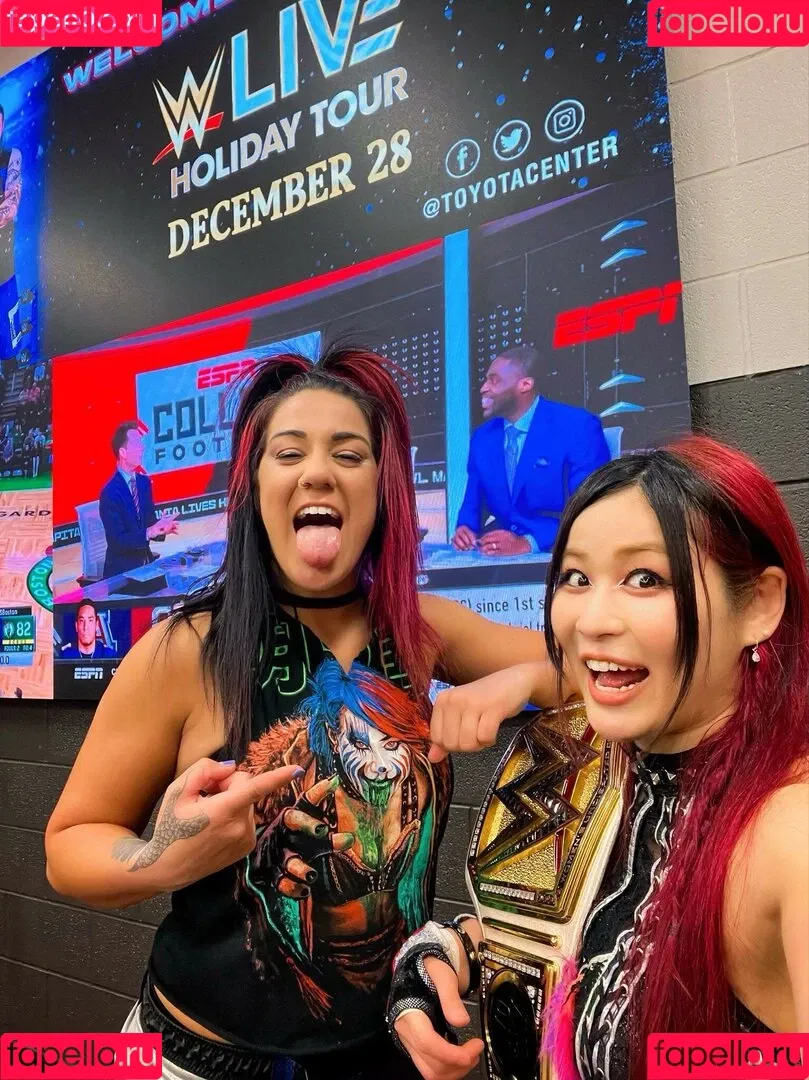 Bayley / Pamela Rose Martinez / bayley.r / https: / itsmebayley Onlyfans Photo Gallery 