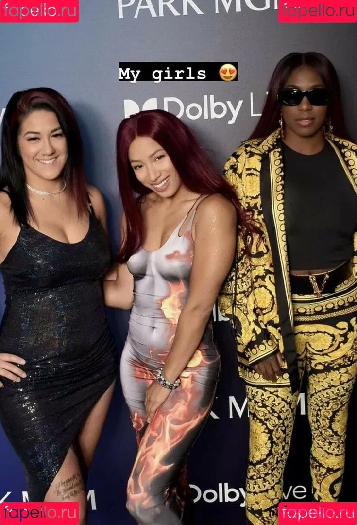 Bayley / Pamela Rose Martinez / bayley.r / https: / itsmebayley Onlyfans Photo Gallery 