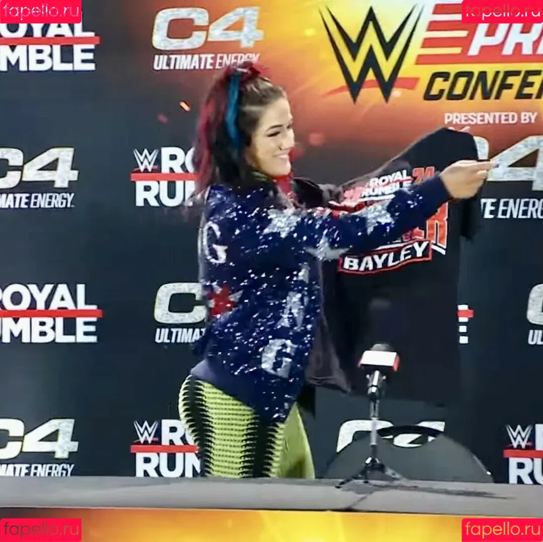 Bayley / Pamela Rose Martinez / bayley.r / https: / itsmebayley Onlyfans Photo Gallery 