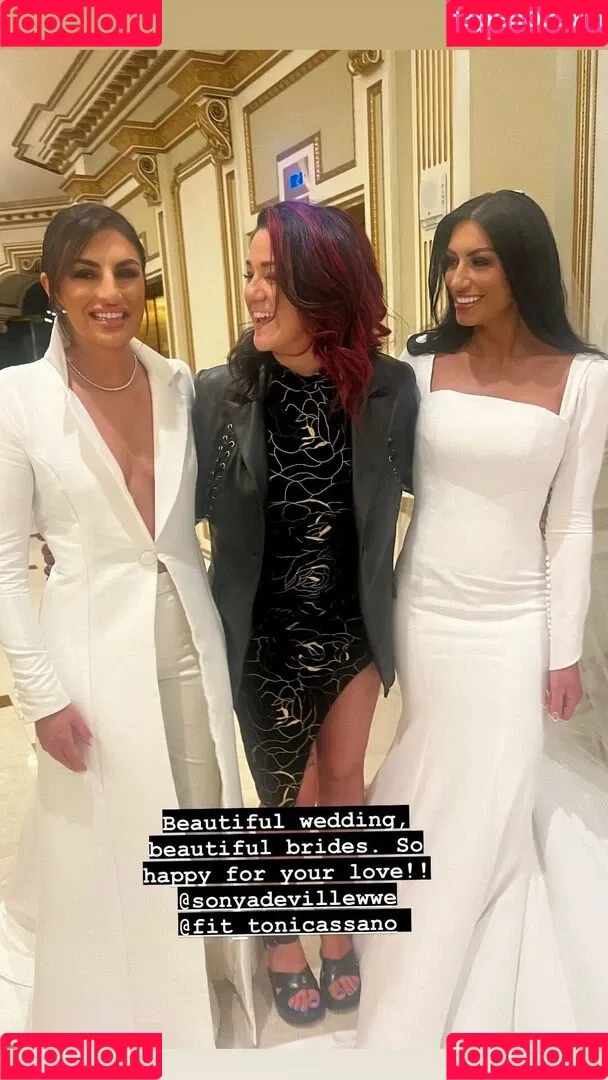 Bayley / Pamela Rose Martinez / bayley.r / https: / itsmebayley Onlyfans Photo Gallery 