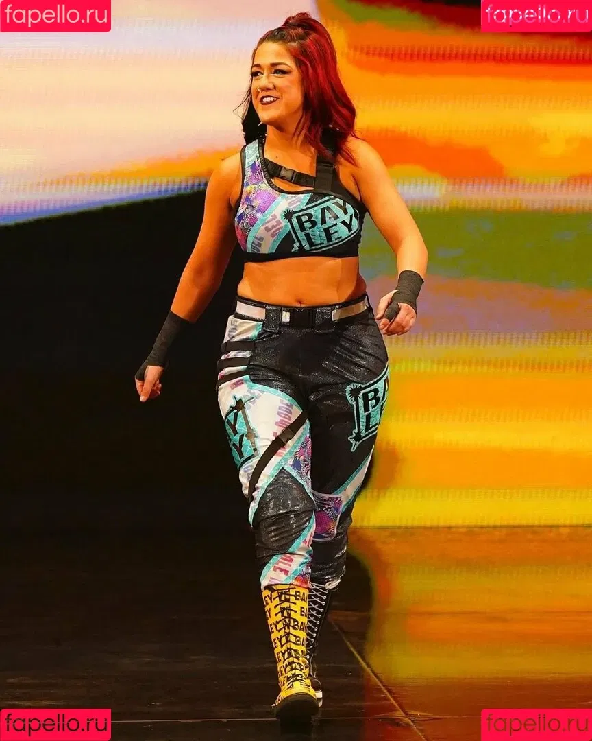 Bayley / Pamela Rose Martinez / bayley.r / https: / itsmebayley Onlyfans Photo Gallery 