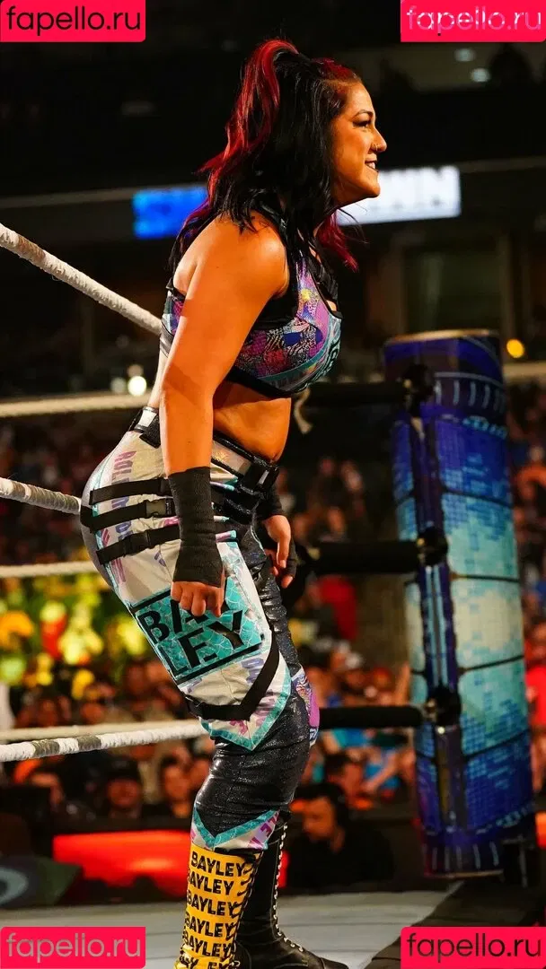 Bayley / Pamela Rose Martinez / bayley.r / https: / itsmebayley Onlyfans Photo Gallery 
