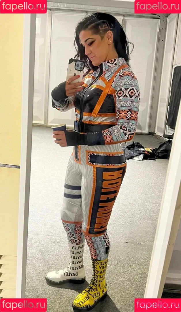 Bayley / Pamela Rose Martinez / bayley.r / https: / itsmebayley Onlyfans Photo Gallery 