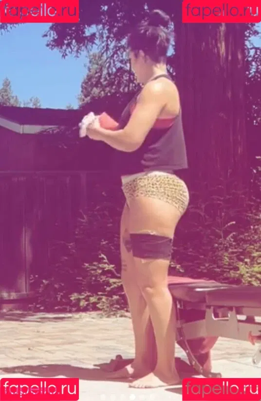 Bayley / Pamela Rose Martinez / bayley.r / https: / itsmebayley Onlyfans Photo Gallery 