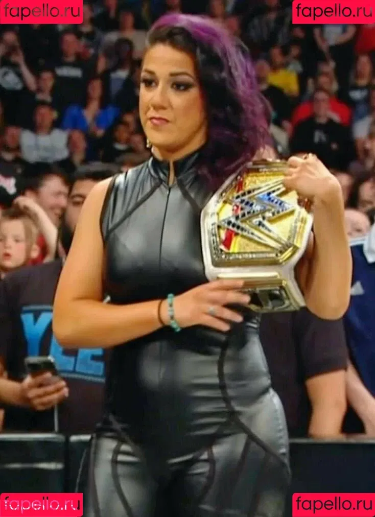 Bayley / Pamela Rose Martinez / bayley.r / https: / itsmebayley Onlyfans Photo Gallery 
