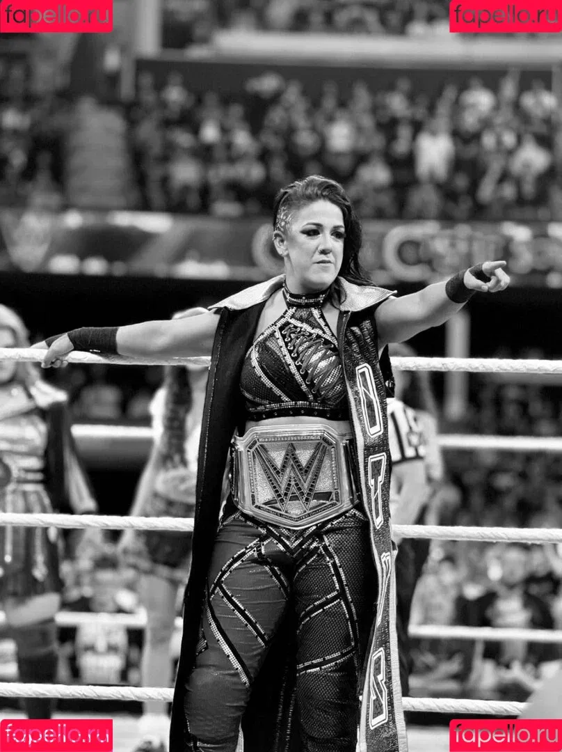 Bayley / Pamela Rose Martinez / bayley.r / https: / itsmebayley Onlyfans Photo Gallery 
