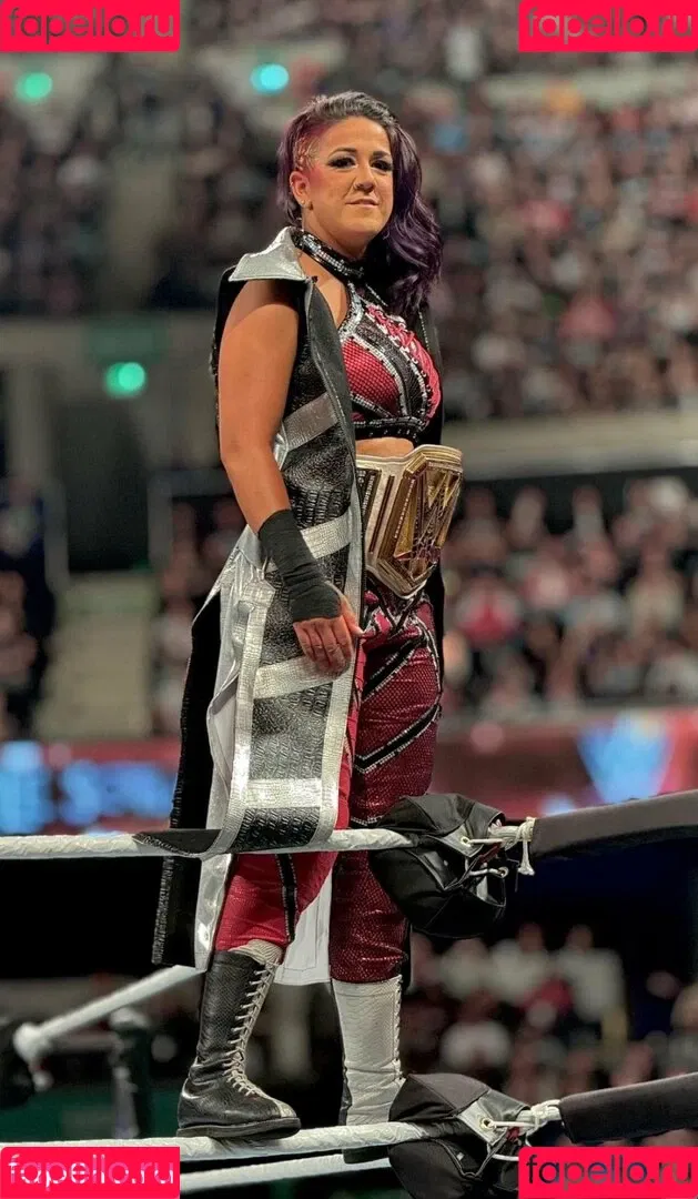 Bayley / Pamela Rose Martinez / bayley.r / https: / itsmebayley Onlyfans Photo Gallery 