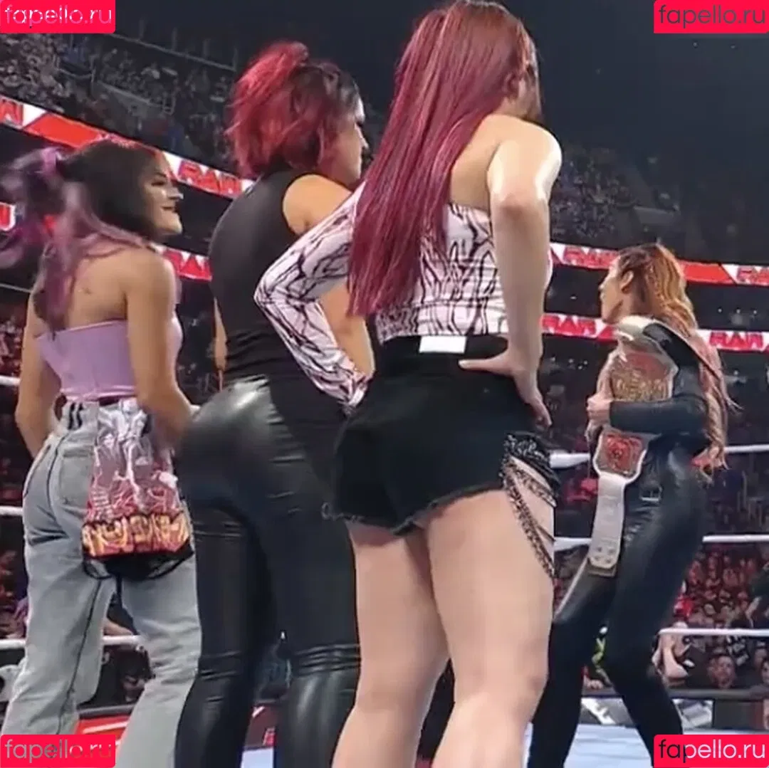 Bayley / Pamela Rose Martinez / bayley.r / https: / itsmebayley Onlyfans Photo Gallery 