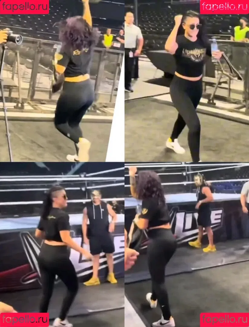 Bayley / Pamela Rose Martinez / bayley.r / https: / itsmebayley Onlyfans Photo Gallery 