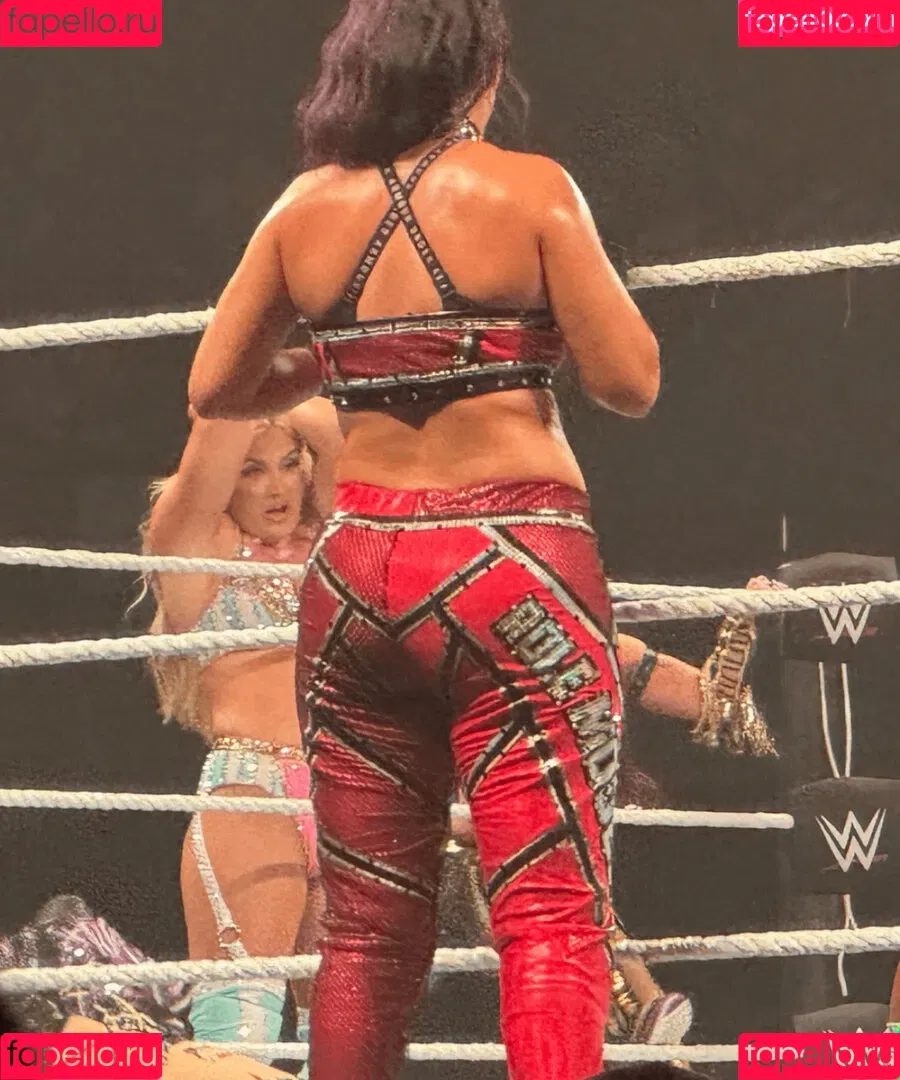 Bayley / Pamela Rose Martinez / bayley.r / https: / itsmebayley Onlyfans Photo Gallery 
