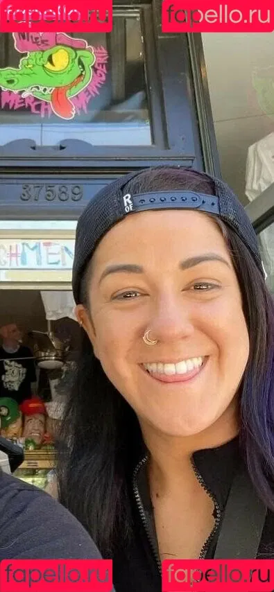 Bayley / Pamela Rose Martinez / bayley.r / https: / itsmebayley Onlyfans Photo Gallery 