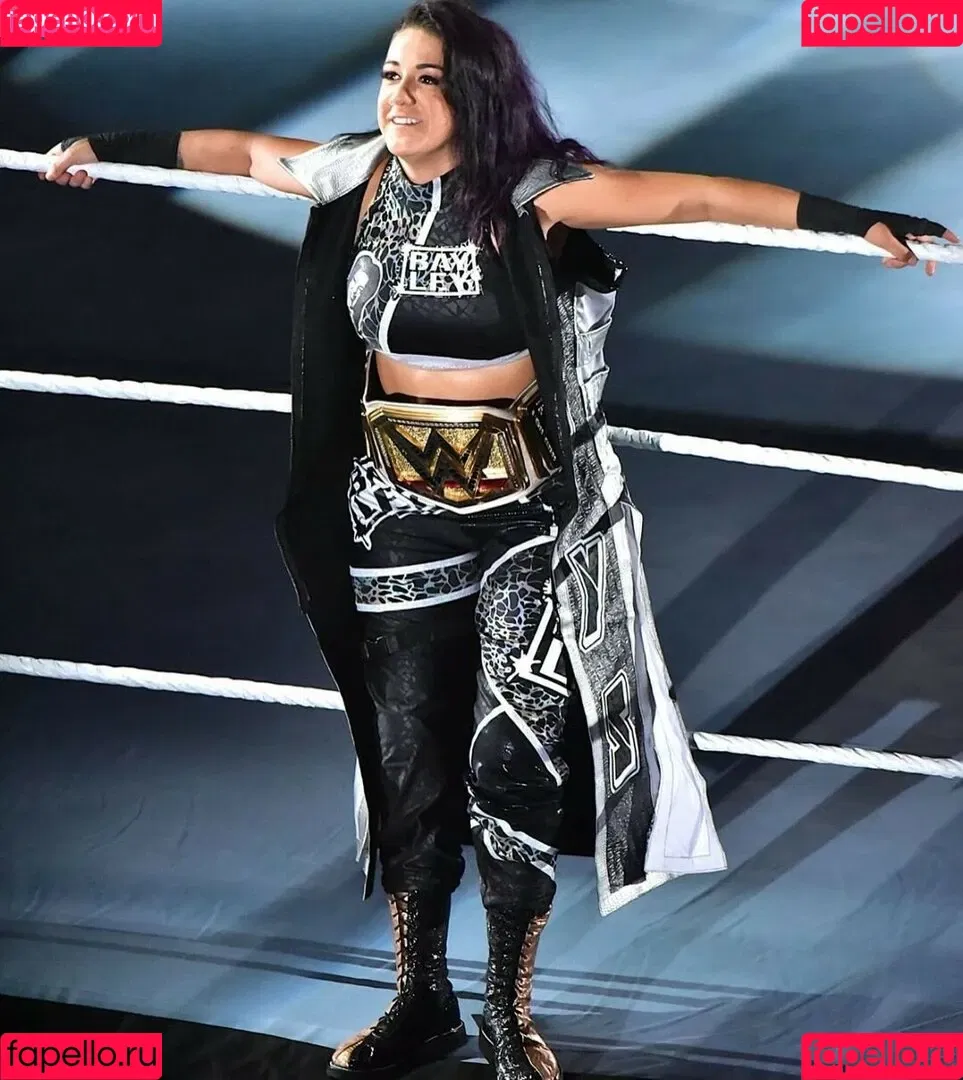 Bayley / Pamela Rose Martinez / bayley.r / https: / itsmebayley Onlyfans Photo Gallery 