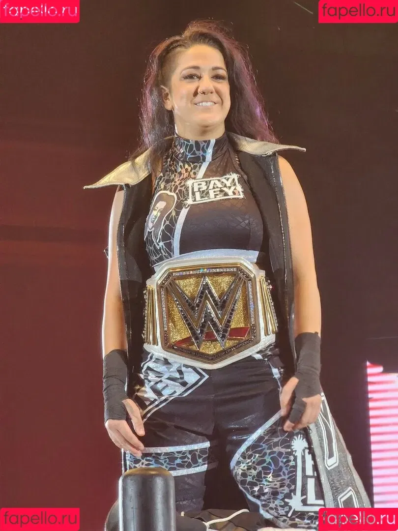 Bayley / Pamela Rose Martinez / bayley.r / https: / itsmebayley Onlyfans Photo Gallery 