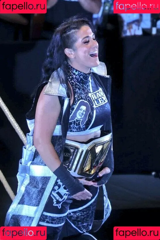 Bayley / Pamela Rose Martinez / bayley.r / https: / itsmebayley Onlyfans Photo Gallery 