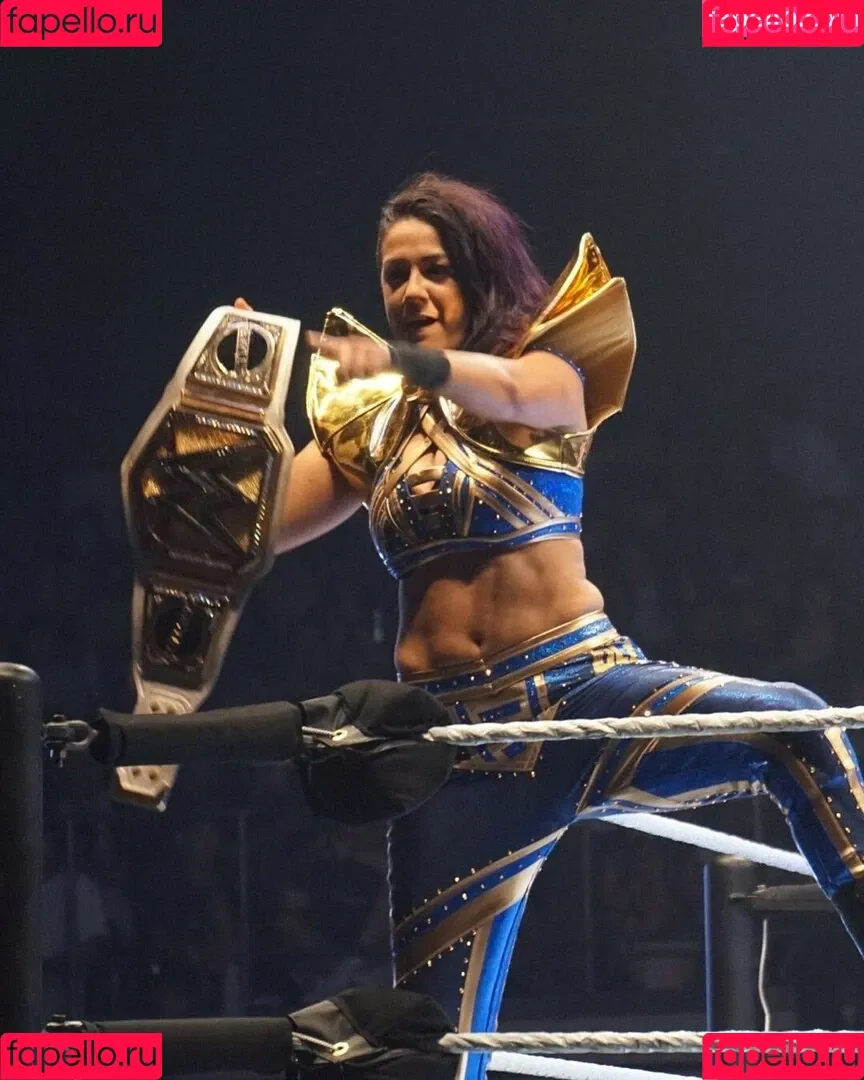 Bayley / Pamela Rose Martinez / bayley.r / https: / itsmebayley Onlyfans Photo Gallery 