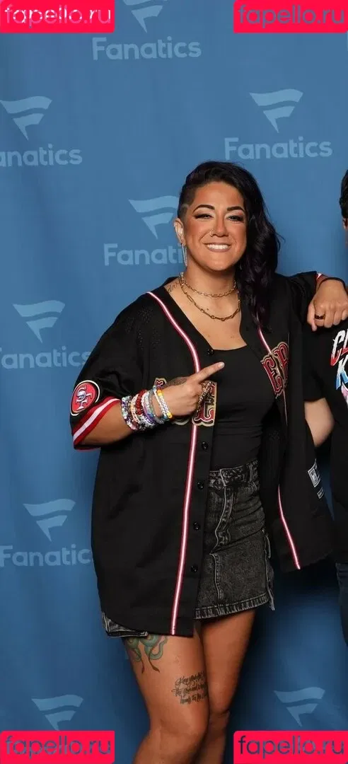 Bayley / Pamela Rose Martinez / bayley.r / https: / itsmebayley Onlyfans Photo Gallery 