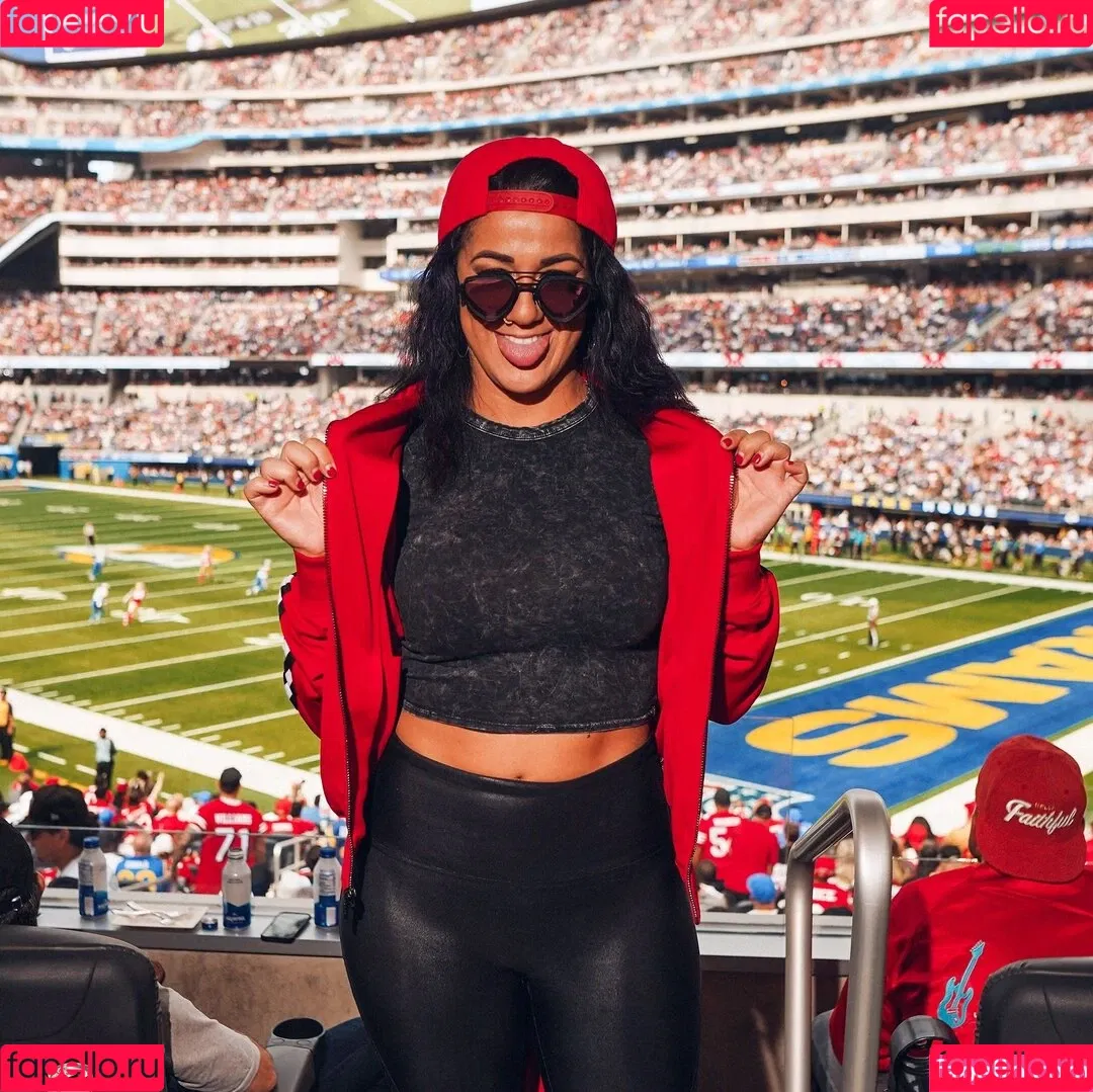 Bayley / Pamela Rose Martinez / bayley.r / https: / itsmebayley Onlyfans Photo Gallery 