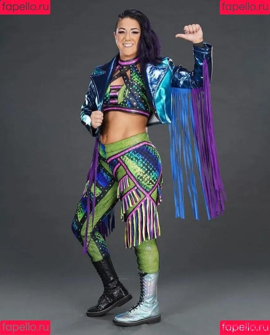Bayley / Pamela Rose Martinez / bayley.r / https: / itsmebayley Onlyfans Photo Gallery 
