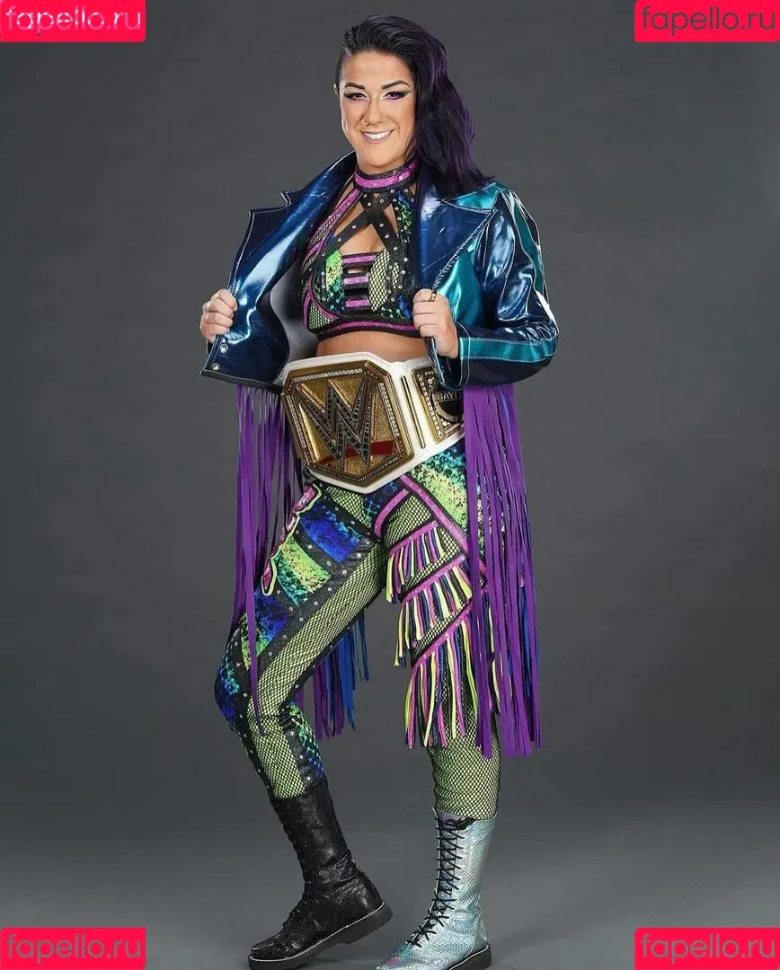 Bayley / Pamela Rose Martinez / bayley.r / https: / itsmebayley Onlyfans Photo Gallery 