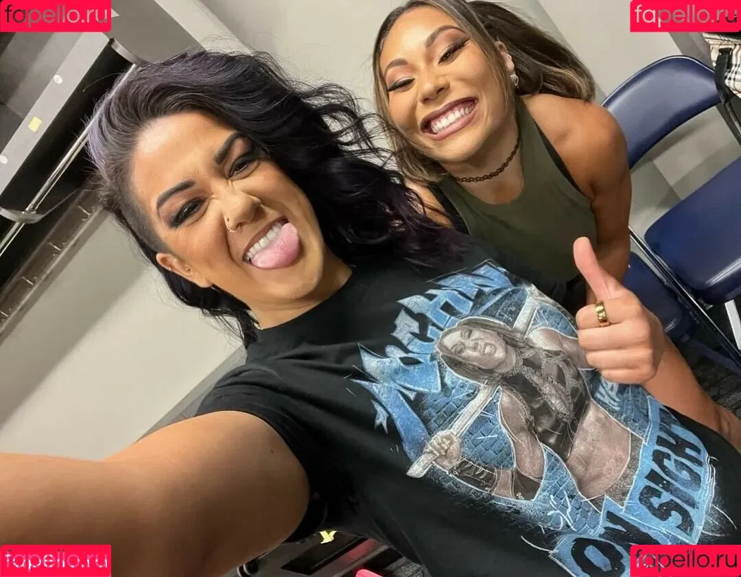 Bayley / Pamela Rose Martinez / bayley.r / https: / itsmebayley Onlyfans Photo Gallery 