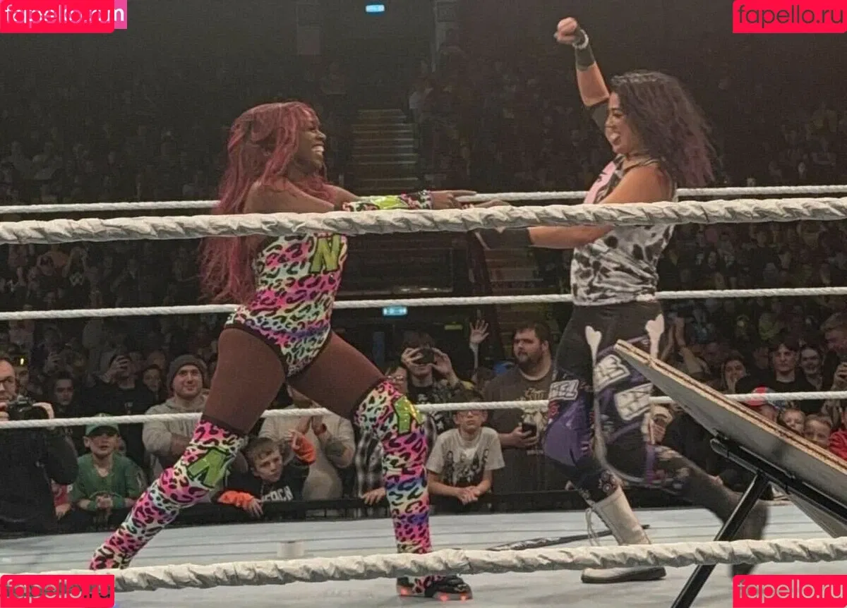 Bayley / Pamela Rose Martinez / bayley.r / https: / itsmebayley Onlyfans Photo Gallery 