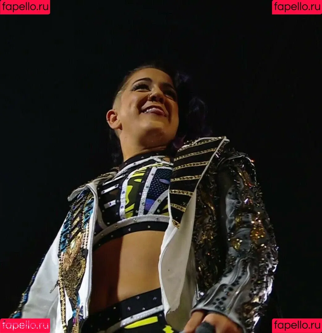 Bayley / Pamela Rose Martinez / bayley.r / https: / itsmebayley Onlyfans Photo Gallery 