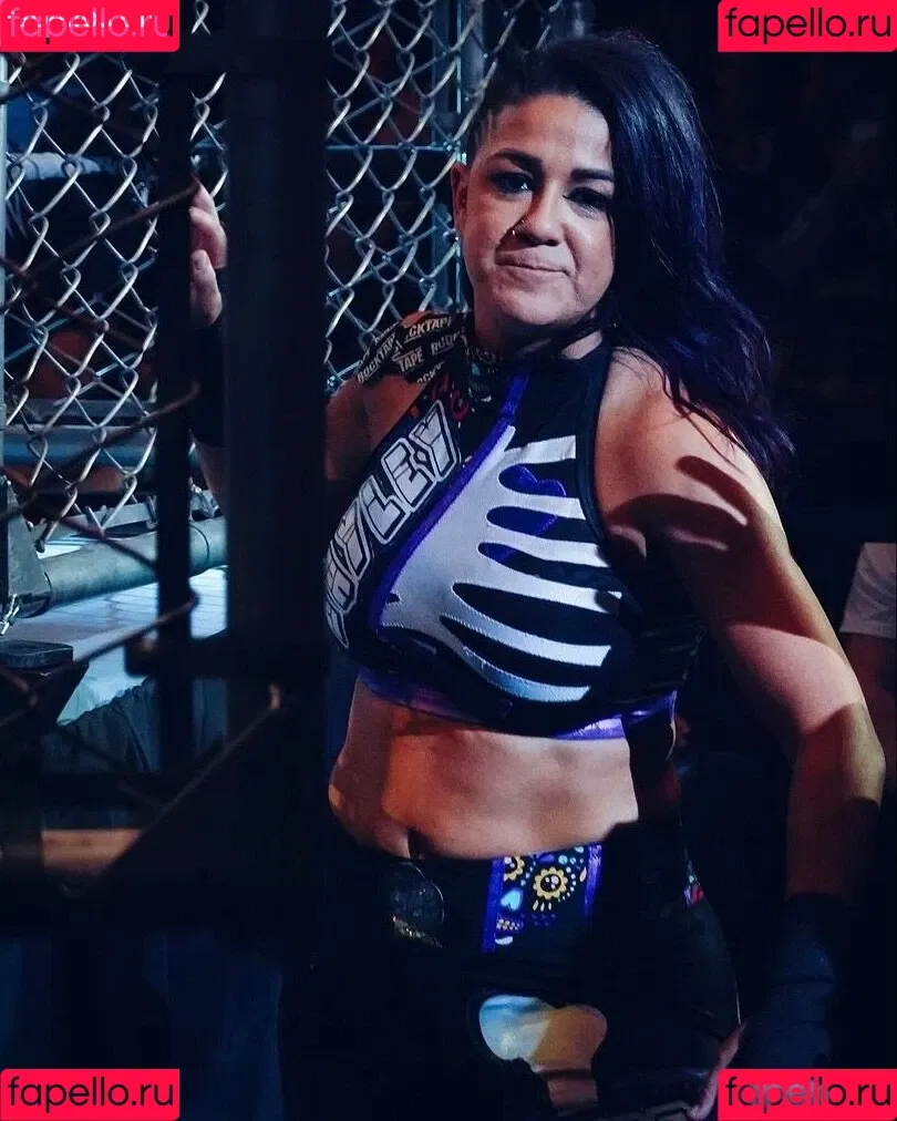 Bayley / Pamela Rose Martinez / bayley.r / https: / itsmebayley Onlyfans Photo Gallery 