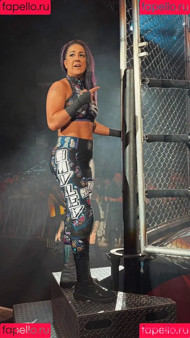 Bayley / Pamela Rose Martinez / bayley.r / https: / itsmebayley Onlyfans Photo Gallery 