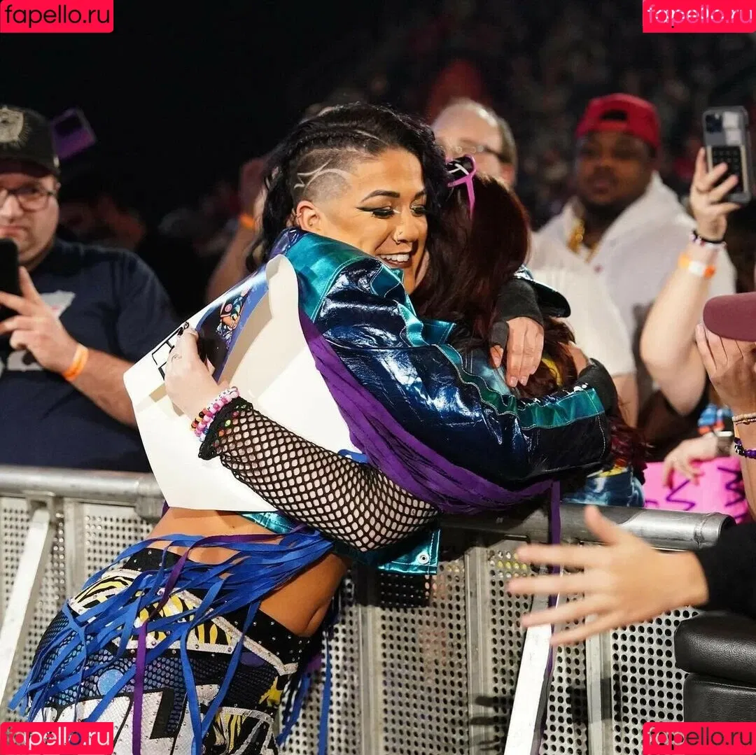 Bayley / Pamela Rose Martinez / bayley.r / https: / itsmebayley Onlyfans Photo Gallery 