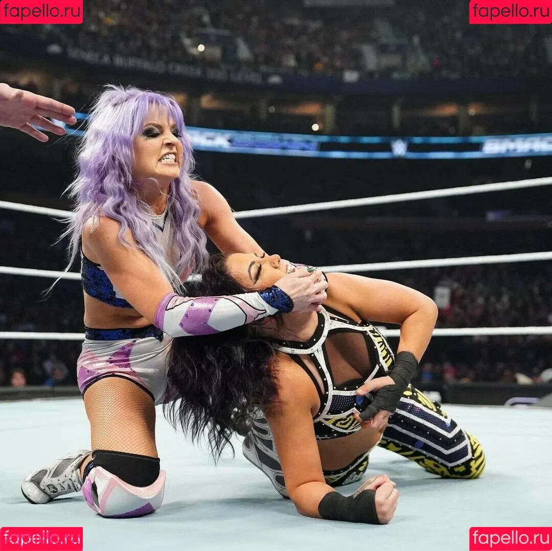 Bayley / Pamela Rose Martinez / bayley.r / https: / itsmebayley Onlyfans Photo Gallery 