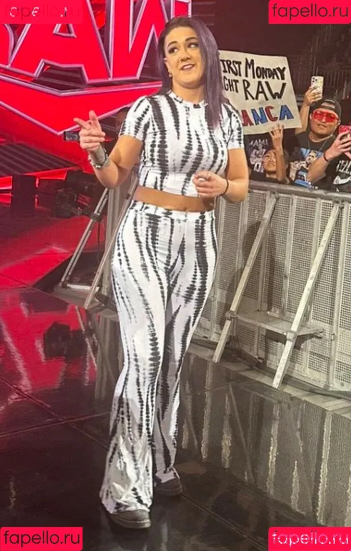 Bayley / Pamela Rose Martinez / bayley.r / https: / itsmebayley Onlyfans Photo Gallery 