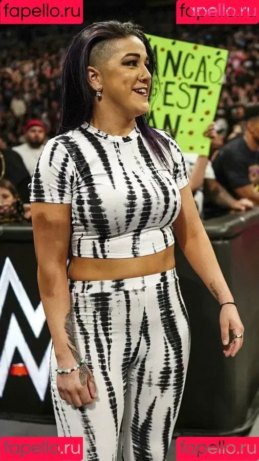 Bayley / Pamela Rose Martinez / bayley.r / https: / itsmebayley Onlyfans Photo Gallery 