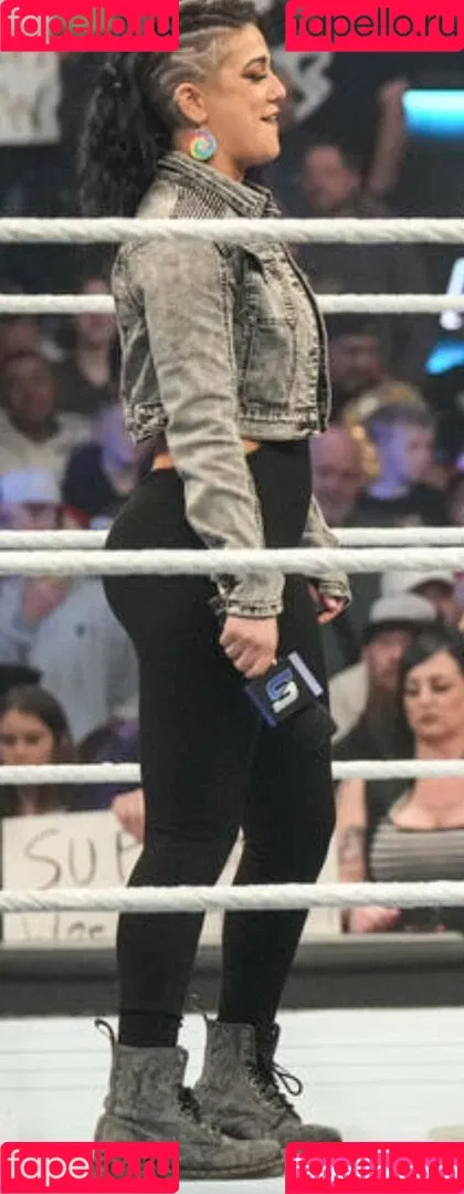 Bayley / Pamela Rose Martinez / bayley.r / https: / itsmebayley Onlyfans Photo Gallery 