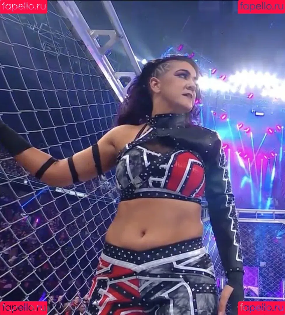 Bayley / Pamela Rose Martinez / bayley.r / https: / itsmebayley Onlyfans Photo Gallery 
