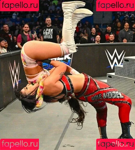 Bayley / Pamela Rose Martinez / bayley.r / https: / itsmebayley Onlyfans Photo Gallery 
