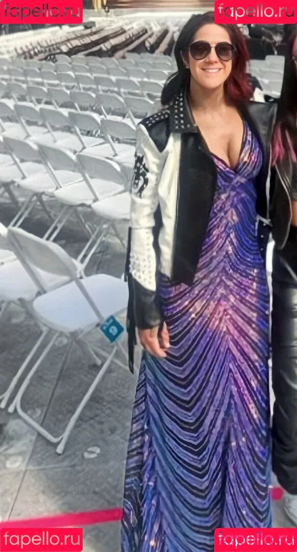 Bayley / Pamela Rose Martinez / bayley.r / https: / itsmebayley Onlyfans Photo Gallery 