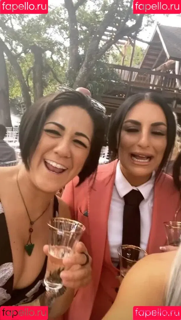 Bayley / Pamela Rose Martinez / bayley.r / https: / itsmebayley Onlyfans Photo Gallery 