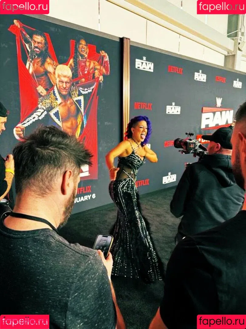 Bayley / Pamela Rose Martinez / bayley.r / https: / itsmebayley Onlyfans Photo Gallery 