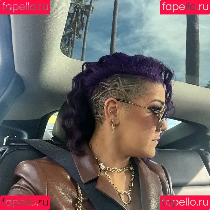 Bayley / Pamela Rose Martinez / bayley.r / https: / itsmebayley Onlyfans Photo Gallery 