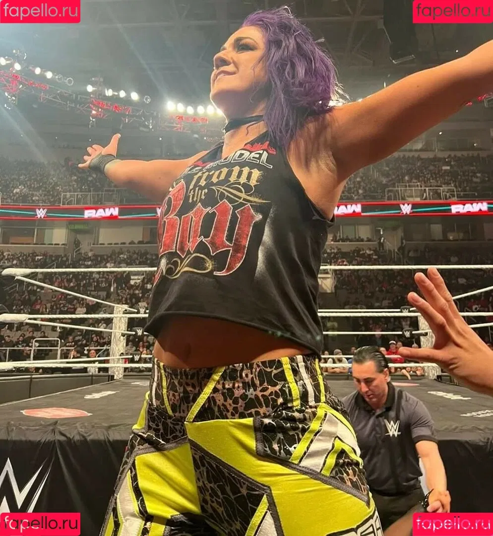 Bayley / Pamela Rose Martinez / bayley.r / https: / itsmebayley Onlyfans Photo Gallery 